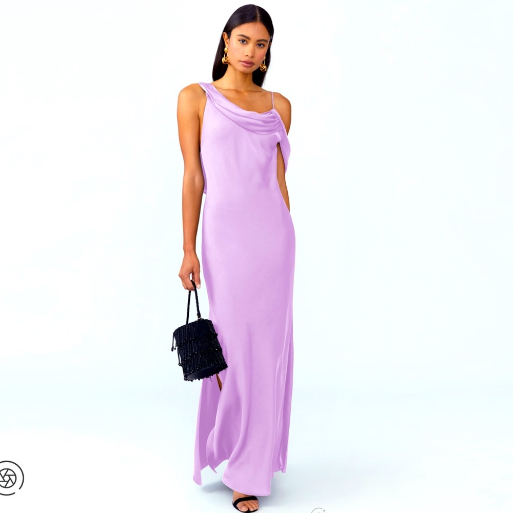 Absolutely beautiful Fame and Partners Lilac open back satin dress. Worn once.
